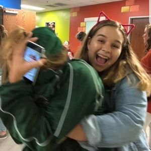 Meet your Posher, Hope